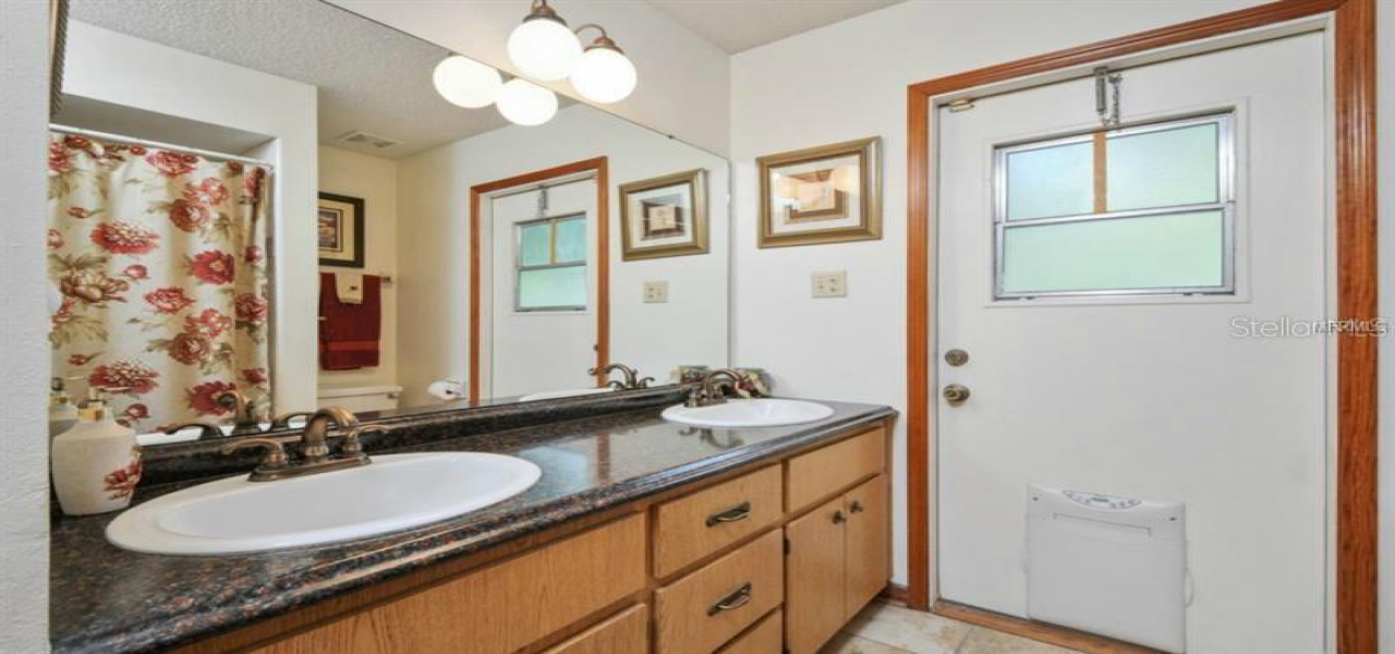 10555 PARK RIDGE GOTHA ROAD, WINDERMERE, Pennsylvania 34786, 3 Bedrooms Bedrooms, ,3 BathroomsBathrooms,House,For Sale,PARK RIDGE GOTHA,O5879460