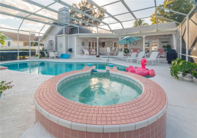 11671 HARBORSIDE CIRCLE, LARGO, Alabama 33773, 3 Bedrooms Bedrooms, ,2 BathroomsBathrooms,House,For Sale,HARBORSIDE,U8105322