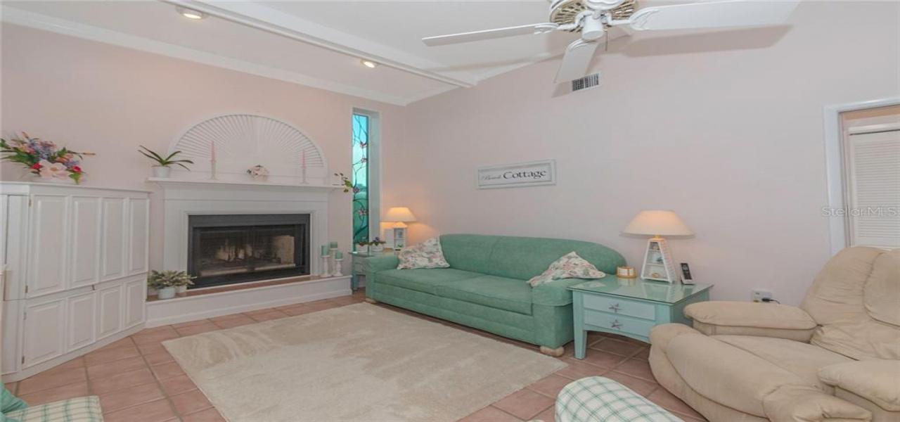 11671 HARBORSIDE CIRCLE, LARGO, Alabama 33773, 3 Bedrooms Bedrooms, ,2 BathroomsBathrooms,House,For Sale,HARBORSIDE,U8105322