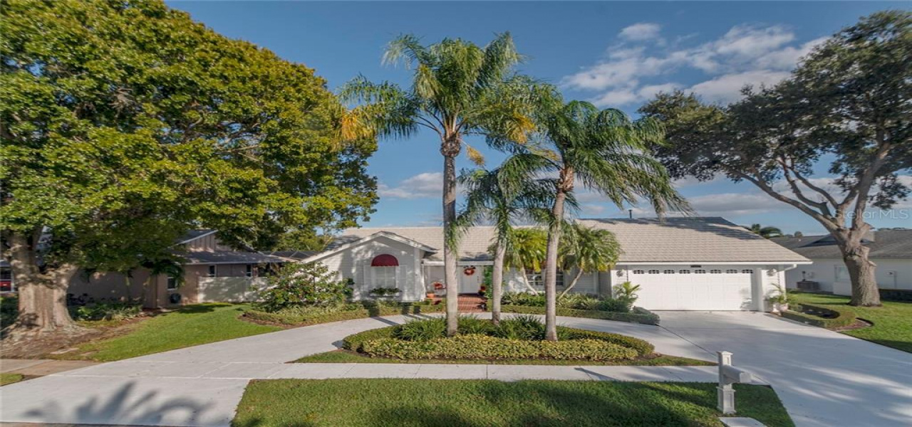 11671 HARBORSIDE CIRCLE, LARGO, Alabama 33773, 3 Bedrooms Bedrooms, ,2 BathroomsBathrooms,House,For Sale,HARBORSIDE,U8105322