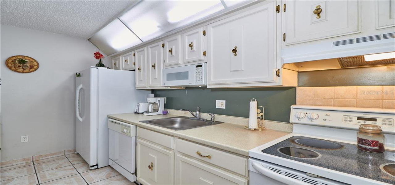 18610 GULF BOULEVARD, INDIAN SHORES, Arizona 33785, 1 Bedroom Bedrooms, ,1 BathroomBathrooms,House,For Sale,GULF,U8091826