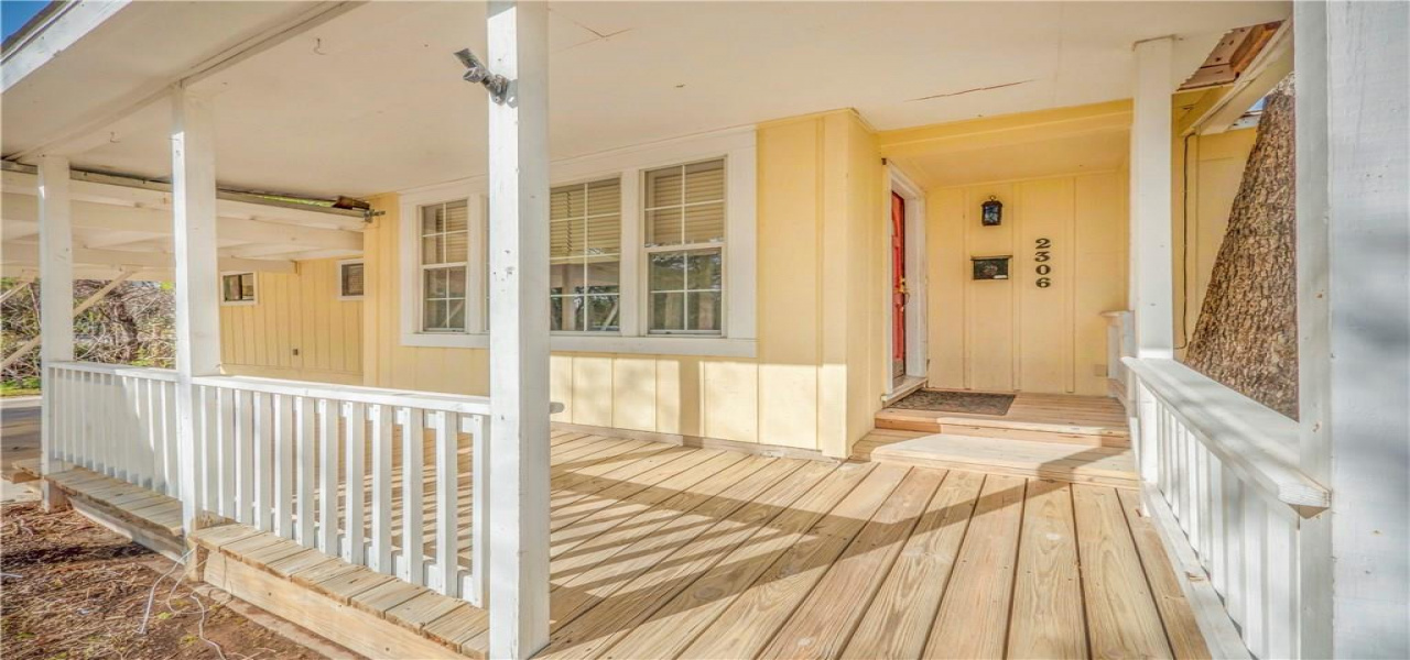 2306 W 49th St, Austin, Texas 78756, 3 Bedrooms Bedrooms, 5 Rooms Rooms,3 BathroomsBathrooms,House,For Sale,W 49th St,1005